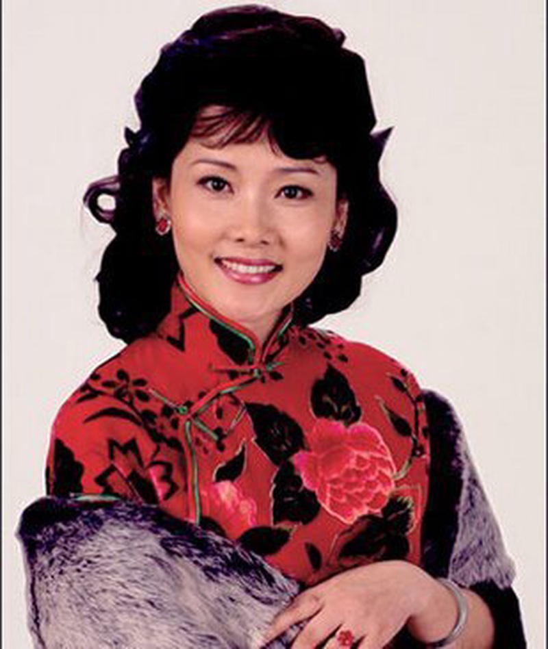 何赛飞